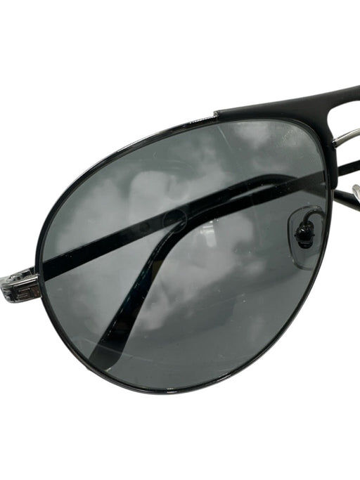 Versace Black & Silver Metal Aviator Men's Sunglasses Black & Silver