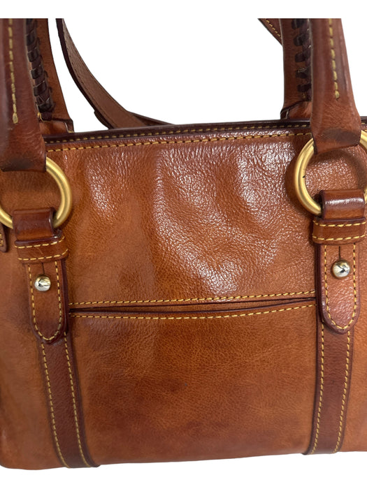 Dooney & Bourke Brown Leather Whipstitching Gold Hardware Zip closure Tassel Bag Brown / Medium