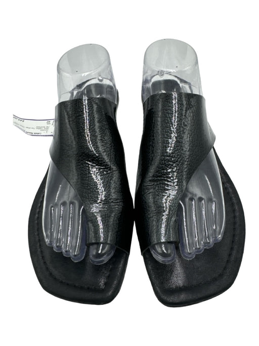 AGL Shoe Size 42 Black Leather Toe Strap Open Heel Flat Sandals Black / 42