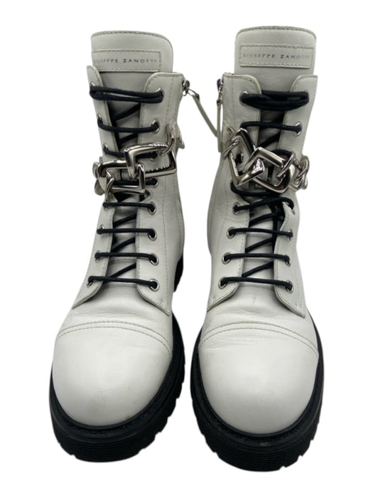 Giuseppe Zanotti Shoe Size 37.5 White & Black Leather Upper Lug Sole Boots White & Black / 37.5