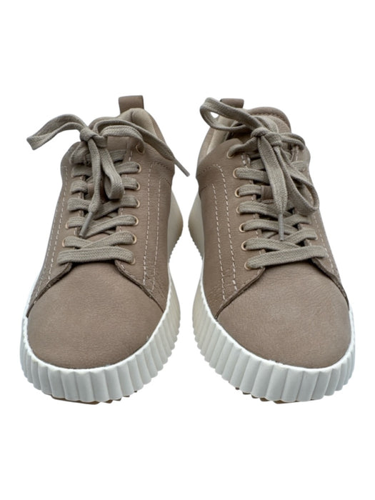 Dolce Vita Shoe Size 9 Beige Leather Upper Ribbed Sole Low Platform Sneakers Beige / 9