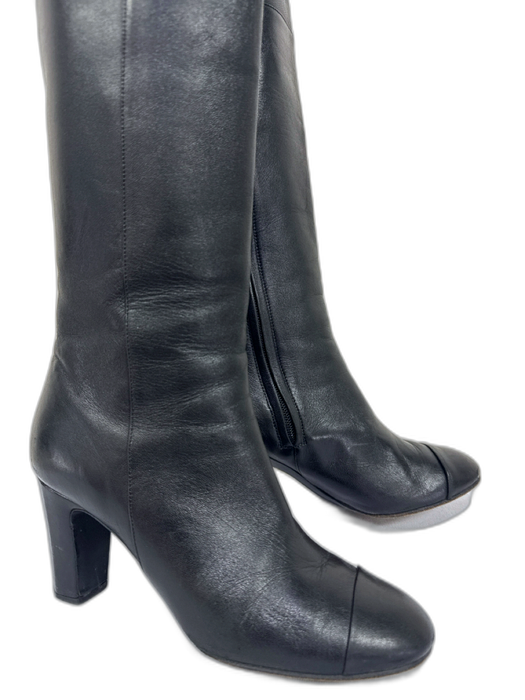 Chanel Shoe Size 39 Black Leather Paneled Embroidered Logo Side Zip Boots Black / 39