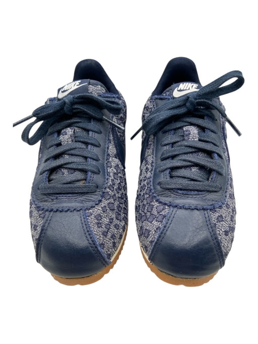 Nike Shoe Size 6 Blue & White Synthetic Knit Lace Up Abstract Round Toe Sneakers Blue & White / 6