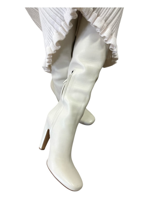 Bottega di Sguardi Shoe Size 41 Cream Pebbled Leather Knee High Block Heel Boots Cream / 41