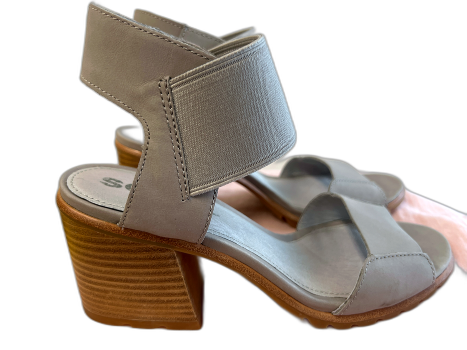 Sorel Shoe Size 8 Gray Leather open toe Ankle Strap Toe Strap Block heel Shoes Gray / 8