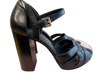Michael Michael Kors Shoe Size 8 Black Leather open toe Criss Cross Strap Shoes Black / 8