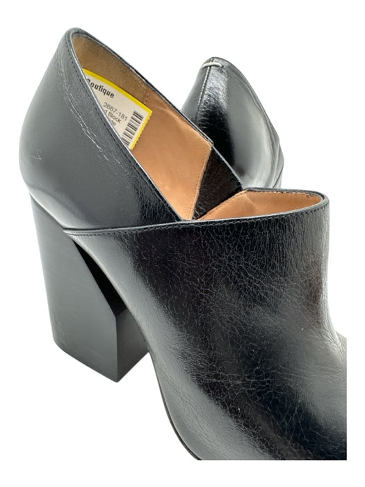 Maison Martin Margiela Shoe Size 36 Black Leather round toe Pumps Black / 36