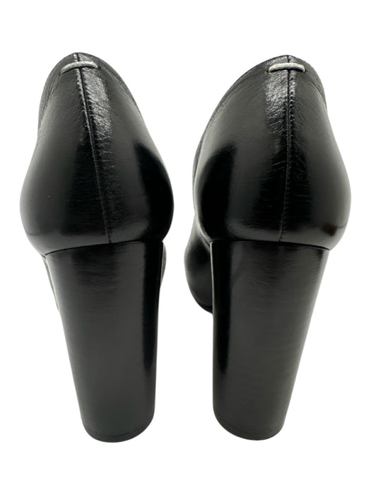 Maison Martin Margiela Shoe Size 36 Black Leather round toe Pumps Black / 36