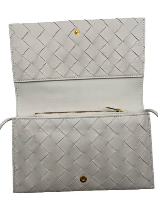 Bottega Veneta Ivory Calfskin Leather Woven Crossbody Snap Button Wallets Ivory