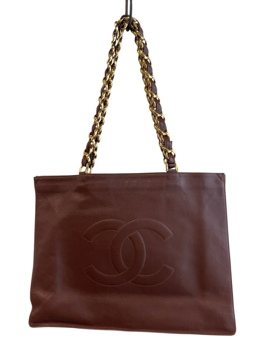 Chanel Brown Leather Double Chain Goldtone Interior Zip Tote Bag Brown / Large