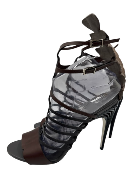 Fendi Shoe Size 41 Brown & Black Leather Upper Caged Spine Motif Sandals Brown & Black / 41