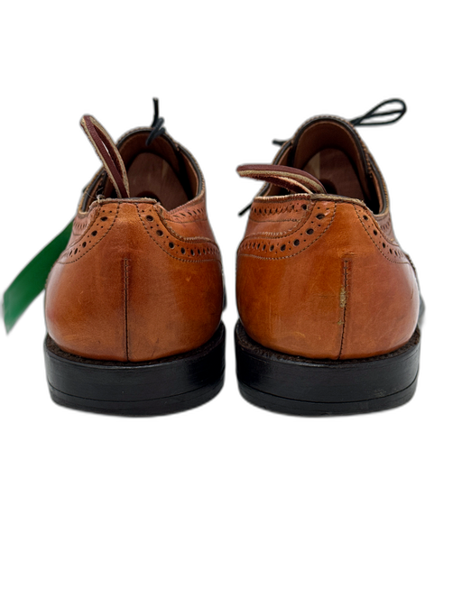 Allen Edmonds Shoe Size 10 Brown Leather Solid Brogue Detail Dress Men's Shoes Brown / 10