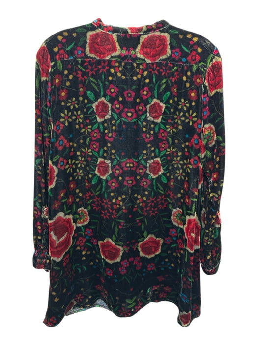Johnny Was Size PM Black & Multi Rayon Blend Velvet Floral Button Front Long Top Black & Multi / PM