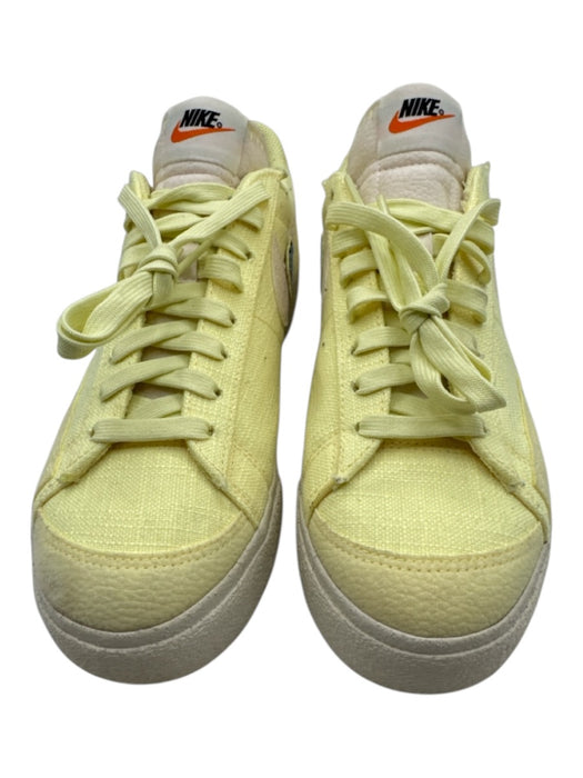 Nike Shoe Size 9 Yellow & White Canvas Low Top lace up Floral Detail Sneakers Yellow & White / 9