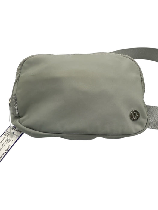 Lululemon Light Gray Nylon Belt bag Zip Close Bag Light Gray
