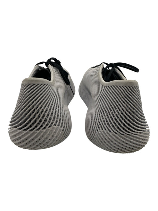 Adidas Shoe Size 9 AS IS Gray Rubber Woven Sneaker Men's Shoes Gray / 9