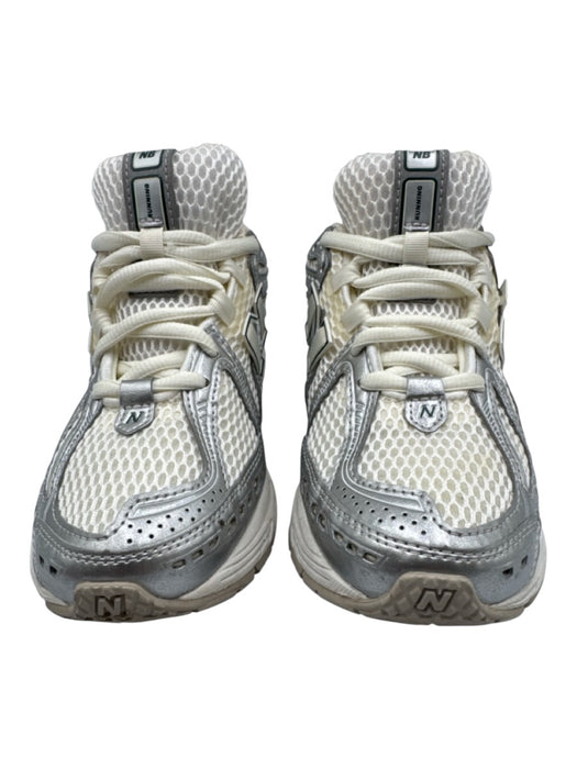 New Balance Shoe Size 8 Cream & Silver Synthetic Knit Leather Lace Up Sneakers Cream & Silver / 8