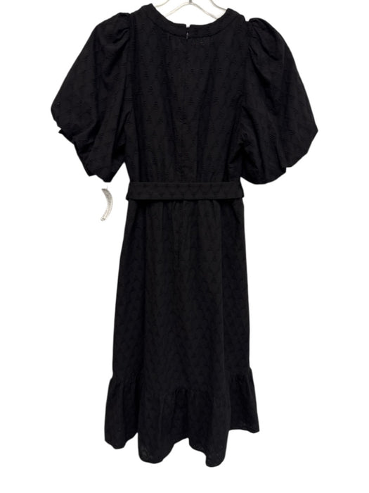 Diane Von Furstenberg Size 6 Black Cotton Eyelet Short Puff Sleeve V Neck Dress Black / 6