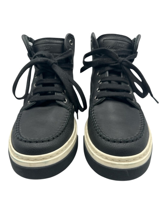 Salvatore Ferragamo Shoe Size 9 Black Leather Upper Stitch Detail Sneakers Black / 9