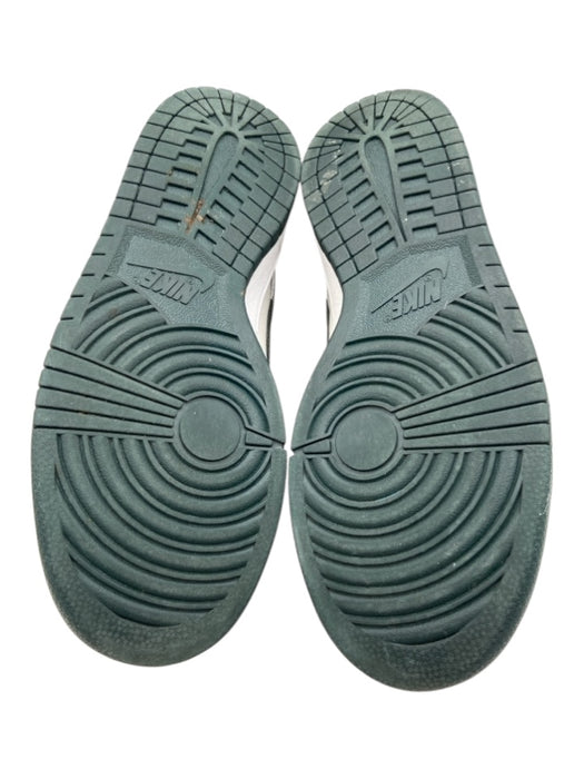 Nike Shoe Size 8 White, Green, & Multi Leather Camo Lace Up Low Top Sneakers White, Green, & Multi / 8