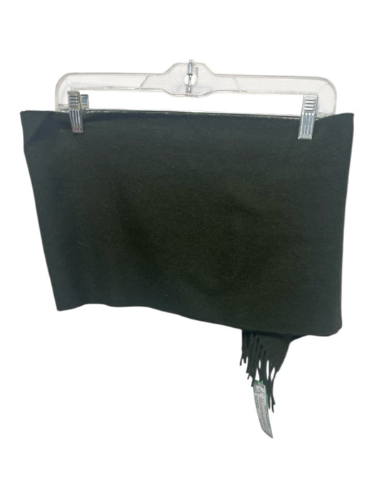 Bloomingdales Dark Green Cashmere Fringe Rectangle scarf Dark Green / One Size