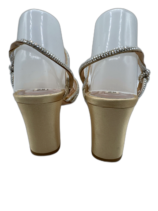 Badgley Mischka Shoe Size 9 Champagne Gold Satin Crystal Embellishments Pumps Champagne Gold / 9
