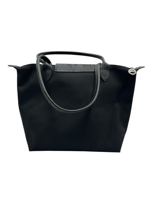 Longchamp Black Nylon Zip Close Button clasp Handbag Bag Black / M