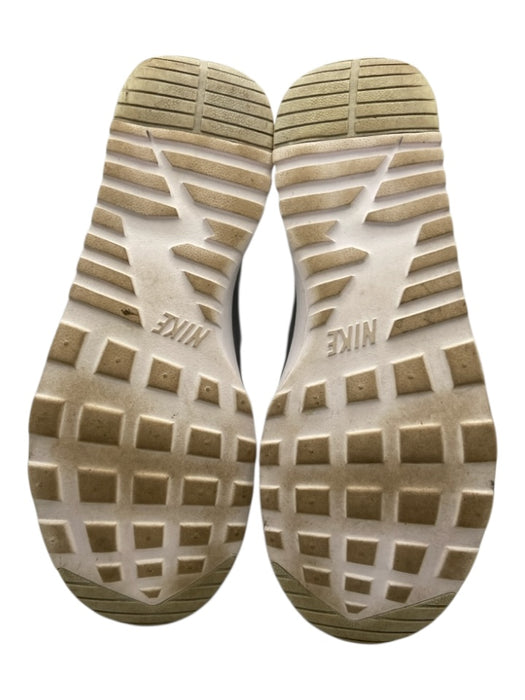 Nike Shoe Size 9 Silver & White Leather Perforated lace up Metallic Sneakers Silver & White / 9