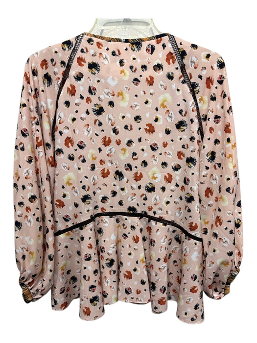 Hunter Bell Size M Pink, Black, Orange Polyester Long Sleeve Spots V Neck Top Pink, Black, Orange / M
