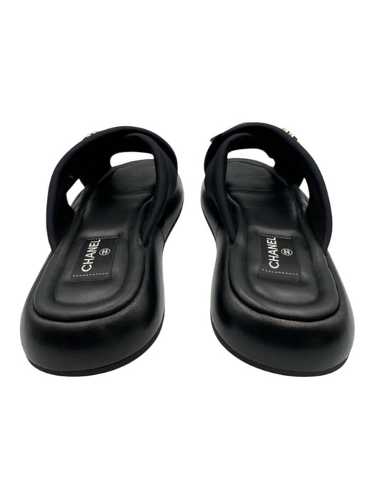 Chanel Shoe Size 41 Black Leather Criss Cross CC Logo puffy Slide Sandals Black / 41