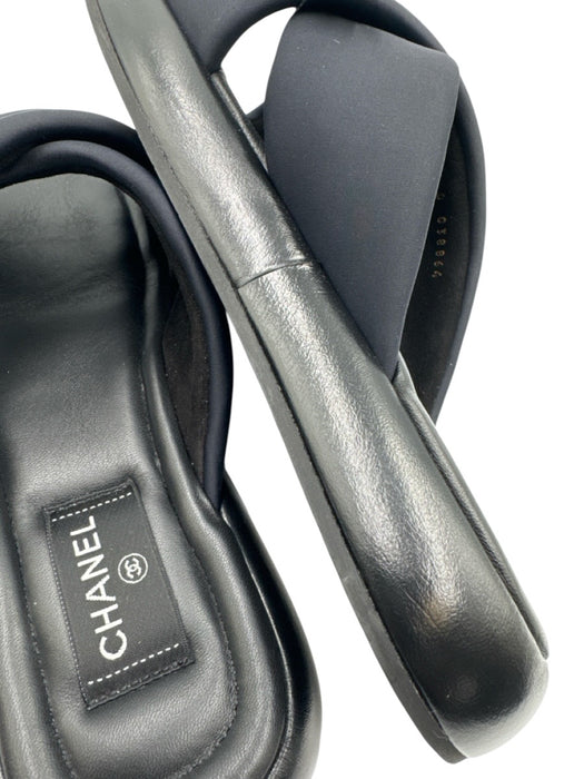 Chanel Shoe Size 41 Black Leather Criss Cross CC Logo puffy Slide Sandals Black / 41