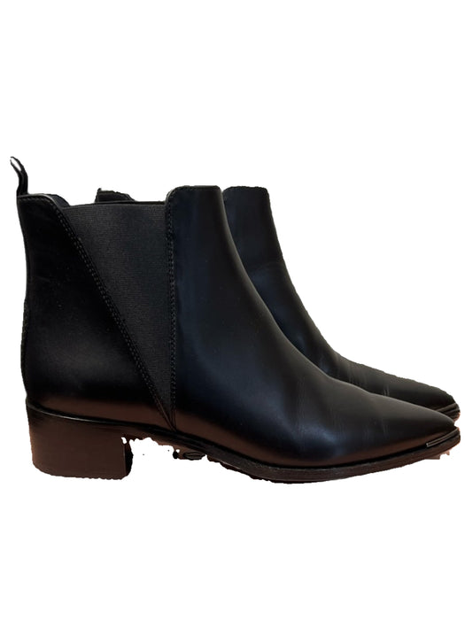 Acne Studio Shoe Size 7 Black Leather Pointed Toe Stretch Panels Booties Black / 7