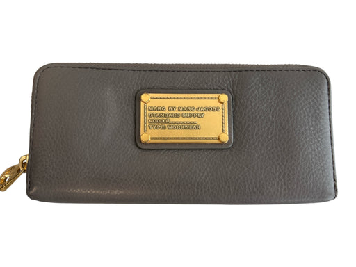 Marc By Marc Jacobs Grey Manmade Material Gold hardware Logo Zip Close Wallets Grey