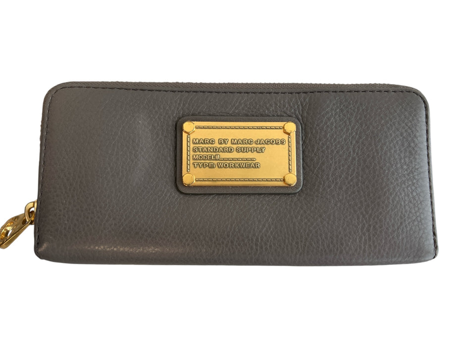 Marc By Marc Jacobs Grey Manmade Material Gold hardware Logo Zip Close Wallets Grey