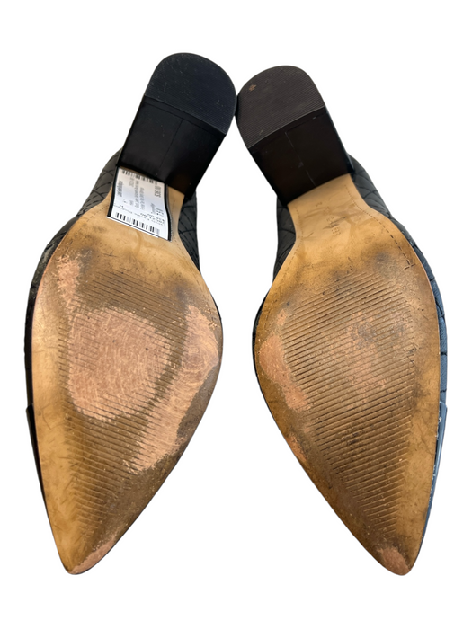 Tommy Hilfiger Shoe Size 7.5 M Black Leather Gold Accents Block Heel Pump Heels Black / 7.5 M