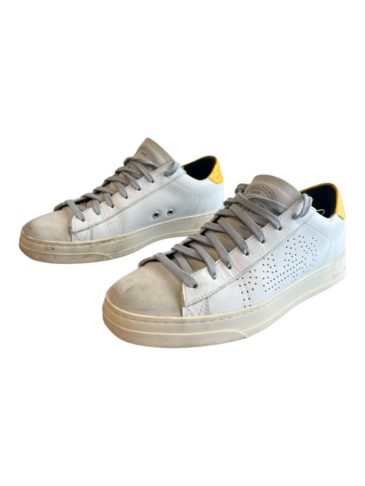 P448 Shoe Size 38 White Leather Distressed Perforated lace up & zip Shoes White / 38