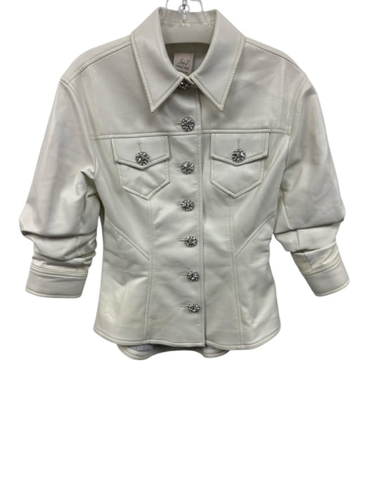 Cinq a Sept Size 2 White & Silver Faux Leather 1/2 Sleeve Patch Pockets Jacket White & Silver / 2
