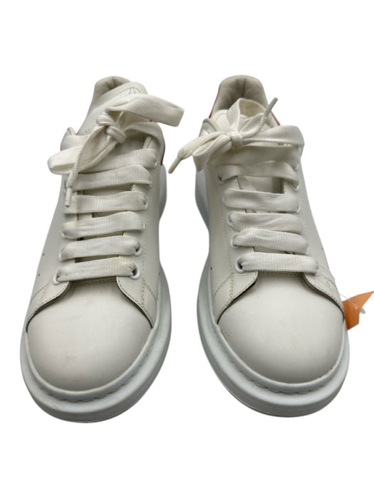 Alexander McQueen Shoe Size 43 White & Red Leather Solid Low Top Men's Shoes White & Red / 43