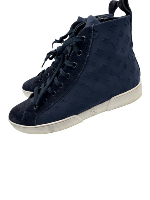 Louis Vuitton Shoe Size 37 Navy Canvas & Suede Round Toe embossed logo Sneakers Navy / 37