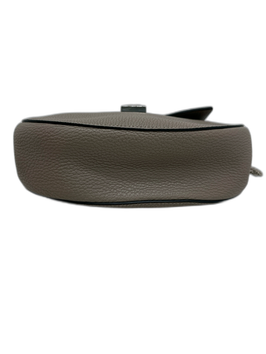 Chloe Gray Pebbled Leather Silver Hardware Turn Lock Closure Envelope Bag Gray / S