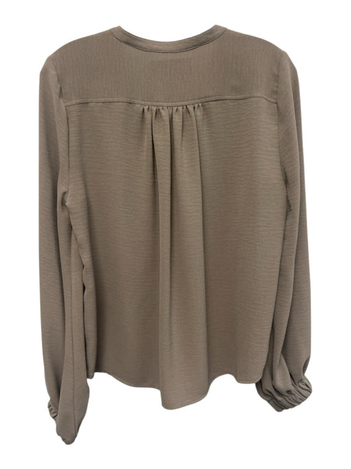 Brochu Walker Size M Taupe Polyester Button Detail Top Taupe / M