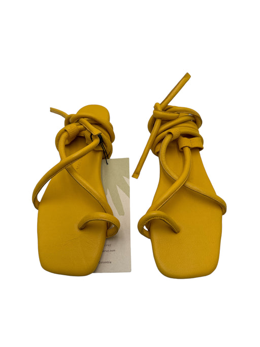 Cala de la Cruz Shoe Size 37 Yellow Cow Leather Strappy Wrap Flat Sandals Yellow / 37