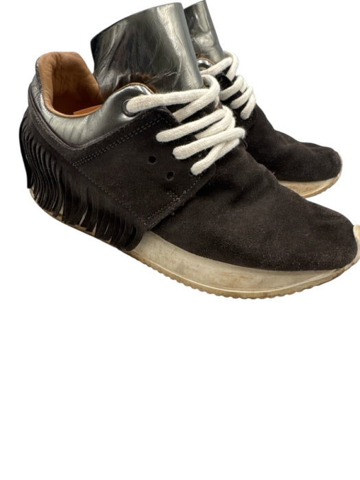 Esseutesse Shoe Size 37 Dark Brown Suede Fringe Gunmetal Detail Sneakers Dark Brown / 37