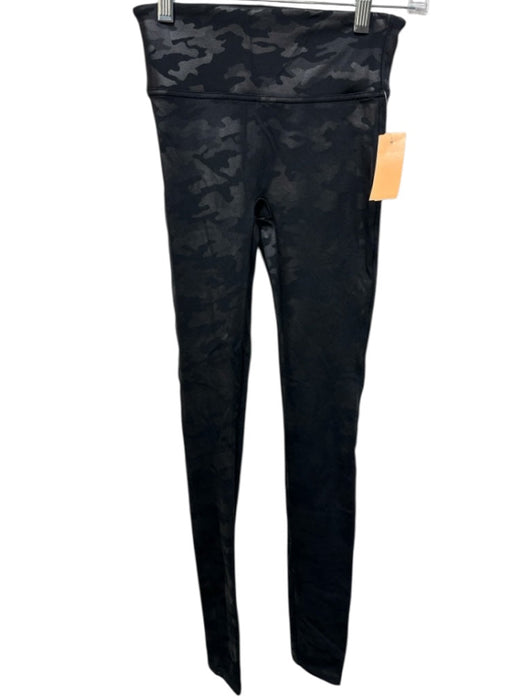 Spanx Size XS Dark Gray Nylon & Spandex Wide Waist Band Camoflage Leggings Dark Gray / XS