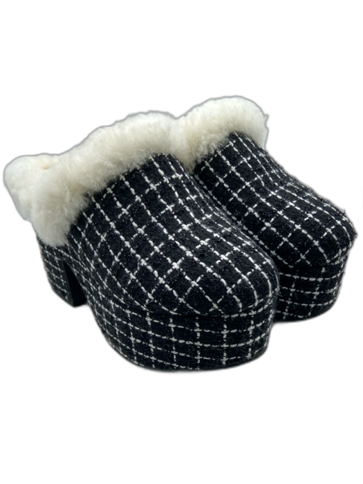 Larroude Shoe Size 6.5 Black & Cream Boucle Checked Shearling Lined Clogs Black & Cream / 6.5