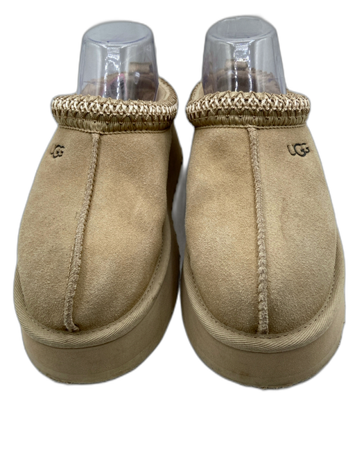 Ugg Shoe Size 7 Light Tan Suede Platform seam detail Whipstich Detail Flats Light Tan / 7