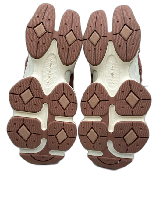 New Balance Shoe Size 7 Brown & Cream Suede Round Toe Logo Lace Up Sneakers Brown & Cream / 7