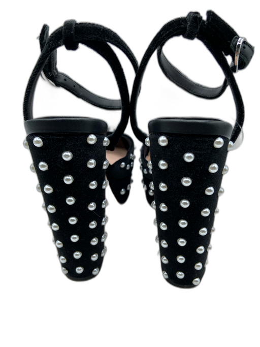 Antonio Melani Shoe Size 6.5 Black & White Velvet Round Toe Platform Pumps Black & White / 6.5