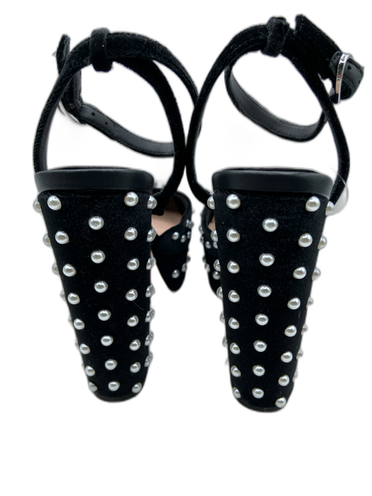 Antonio Melani Shoe Size 6.5 Black & White Velvet Round Toe Platform Pumps Black & White / 6.5