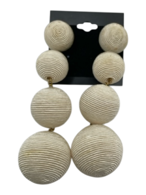 Rebecca De Ravenel Off White Thread Wrapped Balls Drop Post Back Earrings Off White